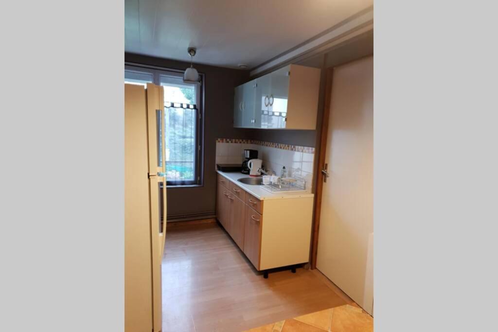 Le Longchamp Apartment Honfleur Bagian luar foto